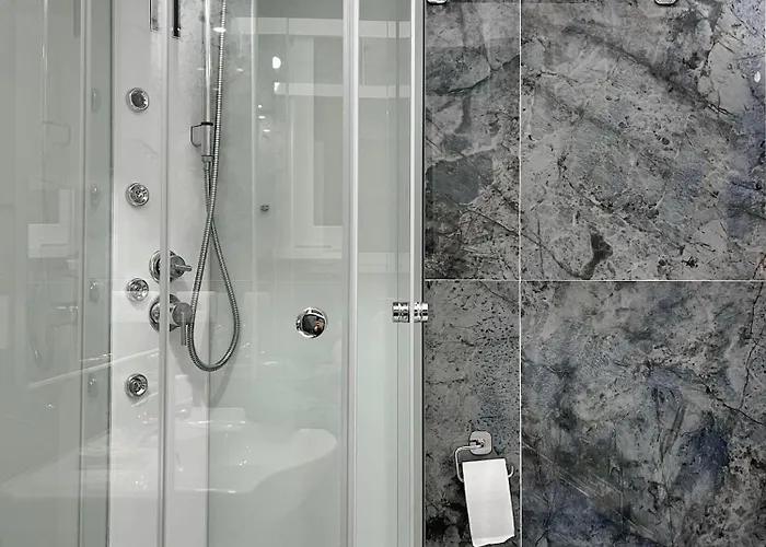 Aldea - Suites & Rooms Affittacamere Roma