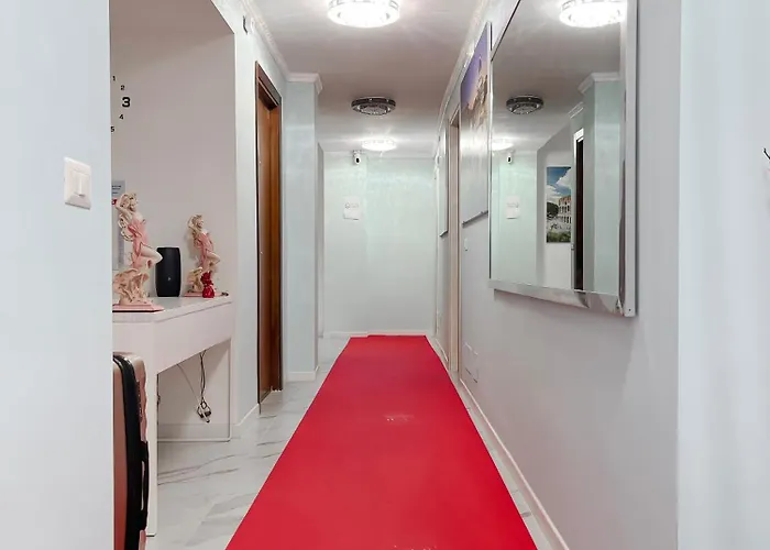 Aldea - Suites & Rooms Affittacamere Roma